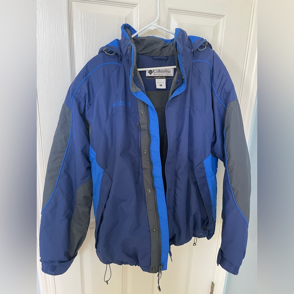 Mens Columbia hooded winter jacket size XL